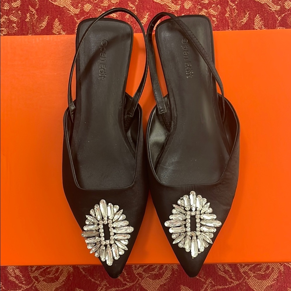 Elegant Black Slingback Flats with Crystal Embellishments